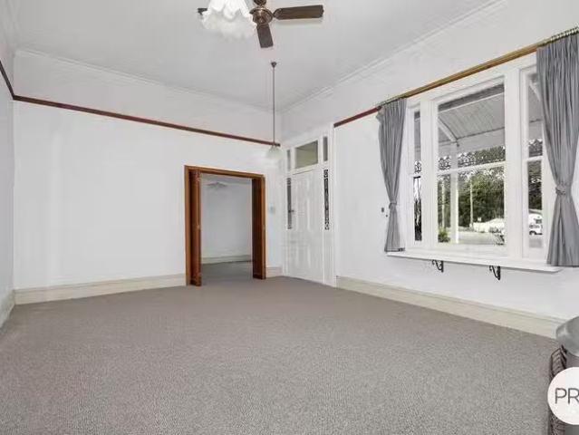 Unique 13 Albert Street, Creswick, VIC 3363