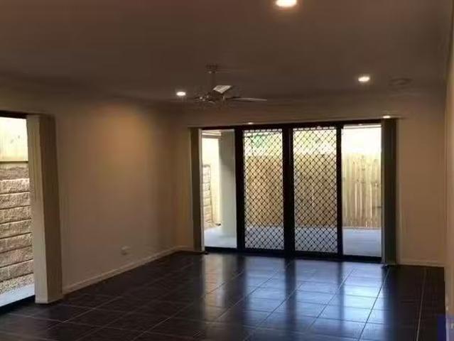 Cozy 13 Bindra Street, Holmview, QLD 4207