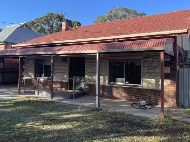 Unique 13 Dryden Road, Black Forest, SA 5035