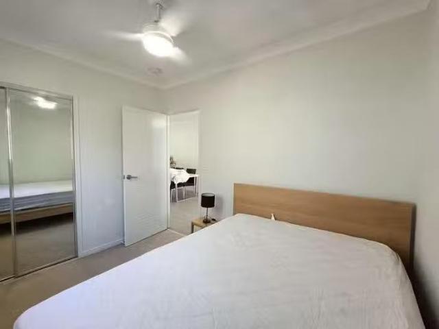 Cheap 1/3 Wickford Street, Pimpama, QLD 4209