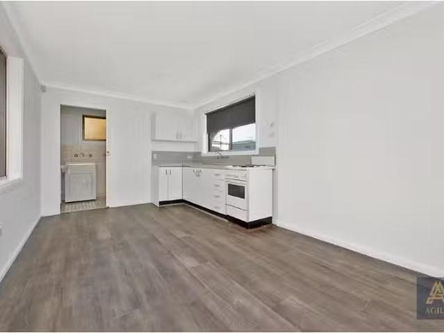 Nice 13A Oulton Street, Prospect Apartment for rent Listed by.