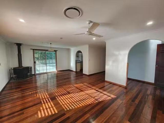 Cozy 1 5 Trevelian Street, Morayfield, QLD 4506