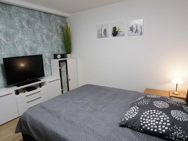 cozy 1.5 Room Apartment with Winter Garden in Bochum Linden, Bochum Amsterdam Apartments for Rent