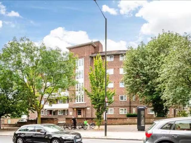 Cheap 1 BA 3 bedroom apartment for rent in Hendale House, Clap.