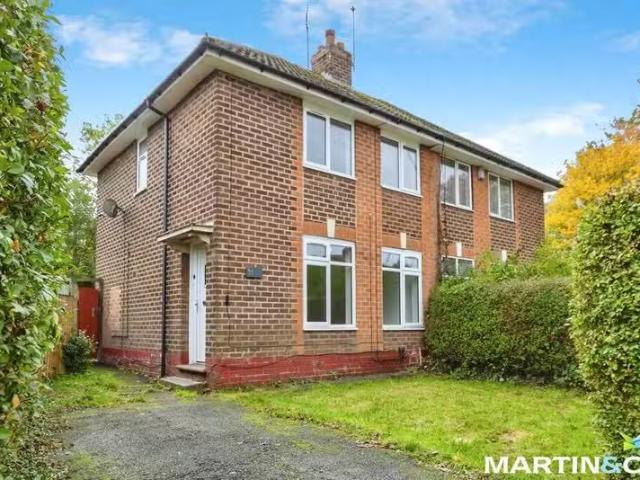 For Rent! 1 BA 3 bedroom semi detached house for rent in Firsb.