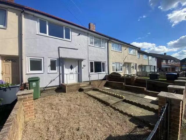 Rental! 1 BA 3 bedroom terraced house for rent in Ash Drive, W.