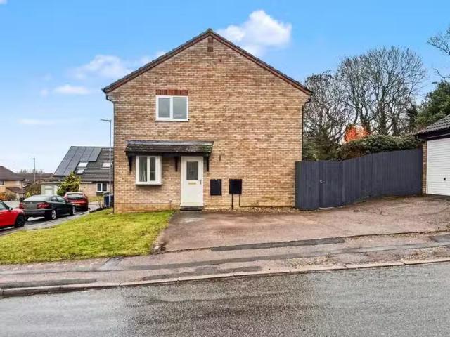 New 1 BA 3 bedroom terraced house for rent in Hill Crest, Bar.