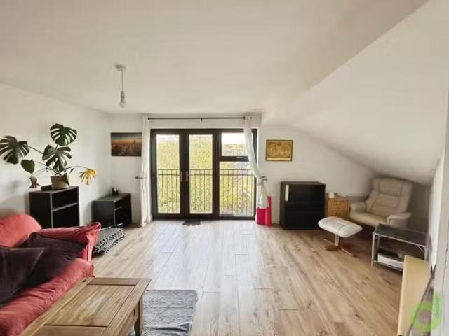 Deal! 1 BA 1 bedroom apartment for rent in Bank Parade, Burnle.