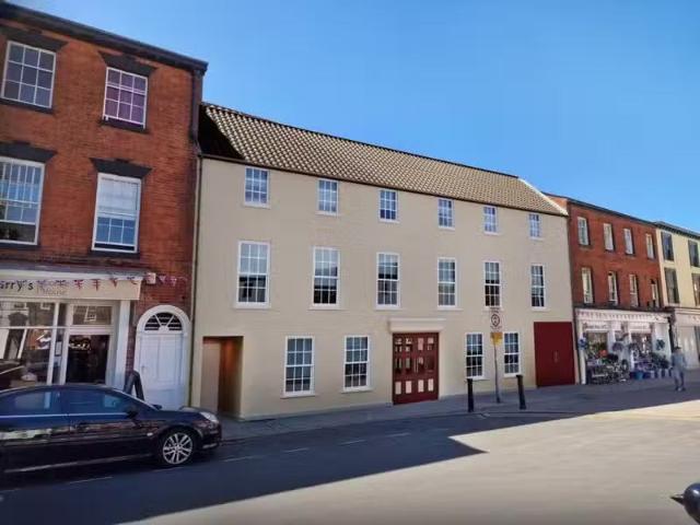 Cheap 1 BA 1 bedroom apartment for rent in Chapelgate, Retford.