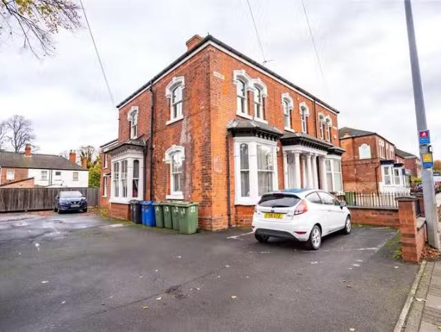 Unique 1 BA 1 bedroom apartment for rent in Dudley Street, Gri.