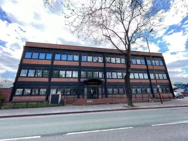 For Rent! 1 BA 1 bedroom flat for rent in B2, Tomlinson House.