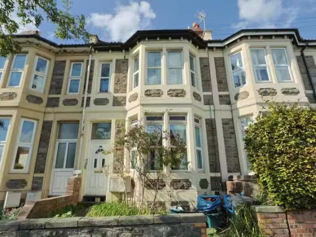 Nice 1 BA 1 bedroom flat for rent in Garden Flat, 502 Gloucest.