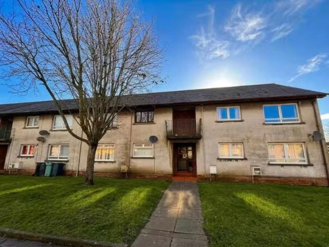Rental! 1 BA 1 bedroom flat for rent in Glenmuir Road, Ayr, So.