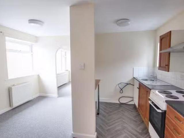 Cozy 1 BA 1 bedroom flat for rent in Mortimer Street, Trowbrid.