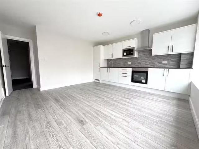 Deal! 1 BA 1 bedroom flat for rent in Welling High Street, Wel.