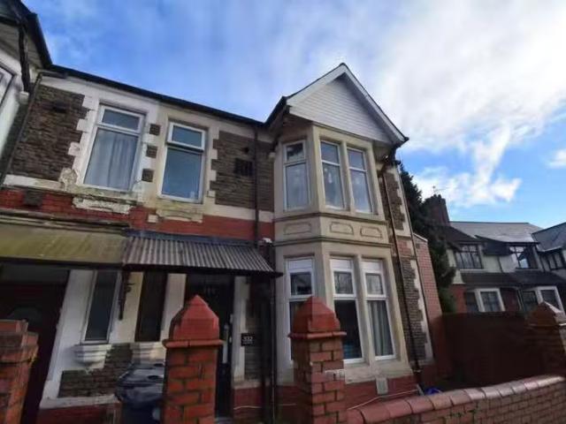 Charming 1 BA 1 bedroom ground floor flat for rent in 332 Nort.