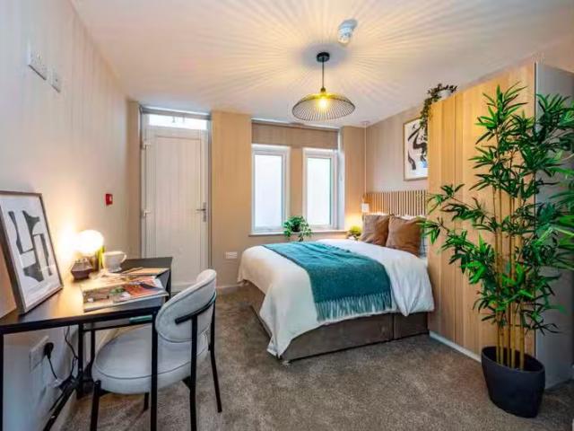 Rental! 1 BA 1 bedroom house share for rent in Room 1, Sun Str.