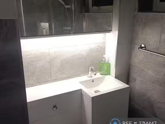 Rental! 1 BA 2 bedroom maisonette for rent in James Lodge, Col.