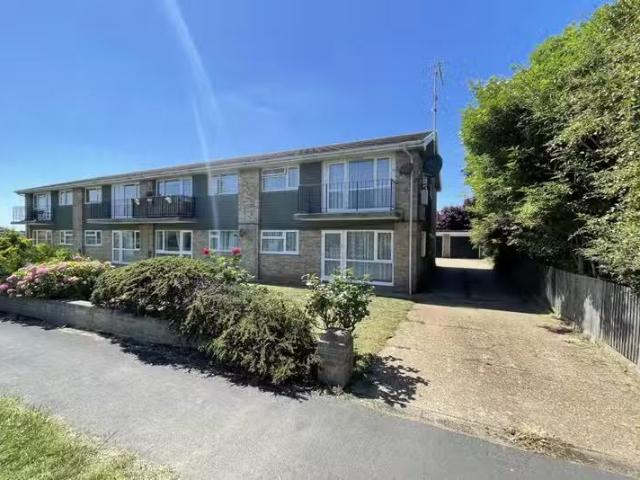 Unique 1 BA 2 bedroom apartment for rent in Sutton Avenue, Pea.