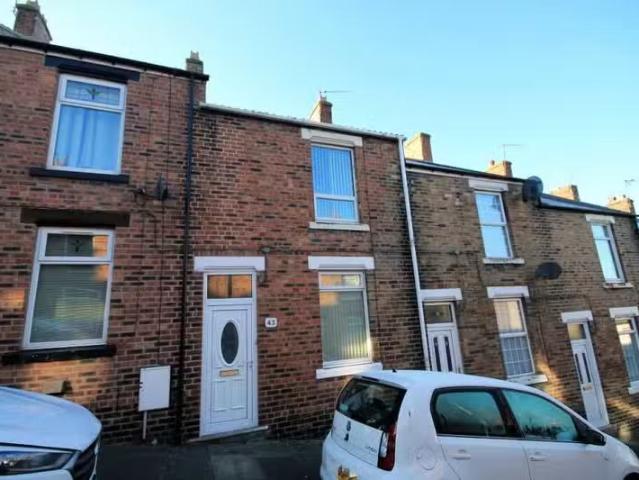 For Rent! 1 BA 2 bedroom terraced house for rent in Bridge Str.