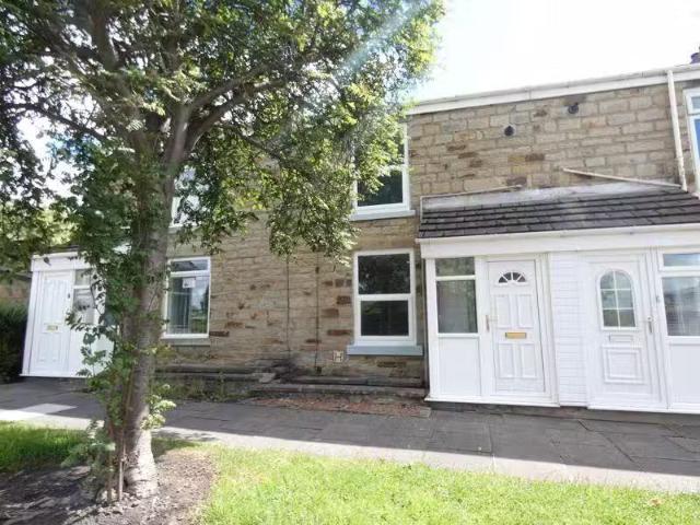 Charming 1 BA 2 bedroom terraced house for rent in Weardale St.