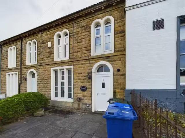 Charming 1 BA Studio flat for rent in Carleton Street, Skipton.