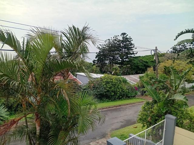 Cozy 1 Bed Flat in Southport with Secure Parking