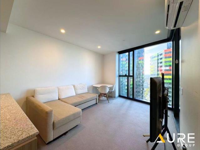 Cozy 1 Bed in Swanston Central with spectacular views!