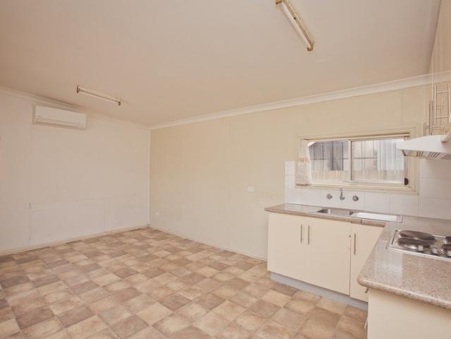 Cozy 1 Bedroom Unit in Prime Griffith Location