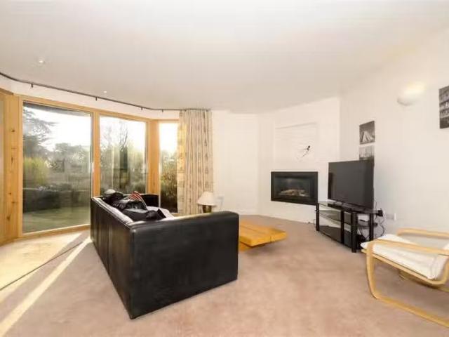 For Rent! 1 bedroom apartment for rent in Meridian Gardens, Bu.