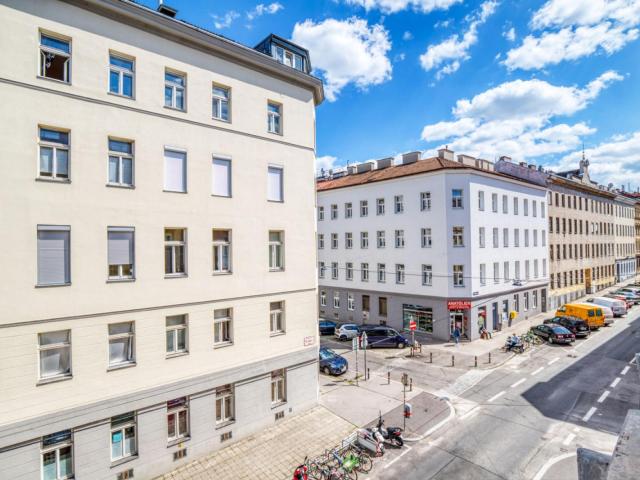 Cozy 1 bedroom flat near the Central European University