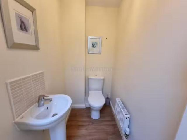 Cozy 1 bedroom flat for rent in Ffordd Y Grug, Coity, Bridgend.