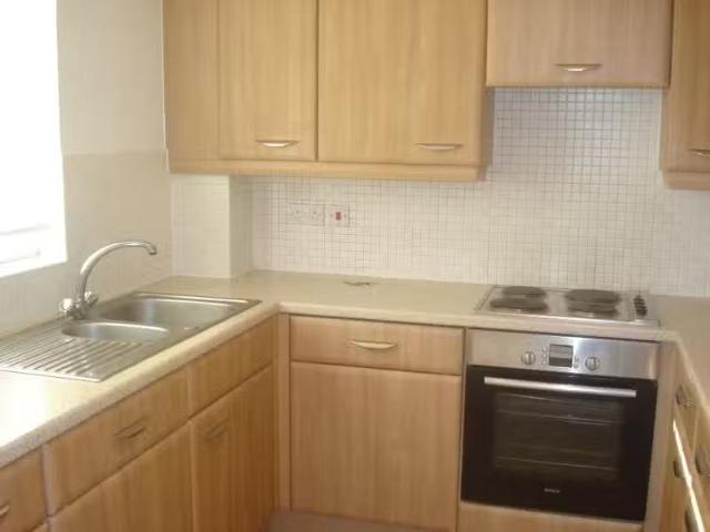 Just in! 1 bedroom flat for rent in Howlands, Welwyn Garden Ci.