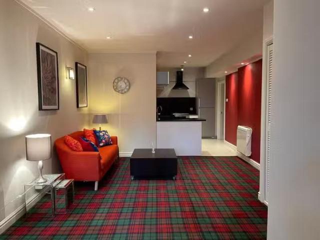 Rental! 1 bedroom flat for rent in Sneyd Park House, Sneyd Par.