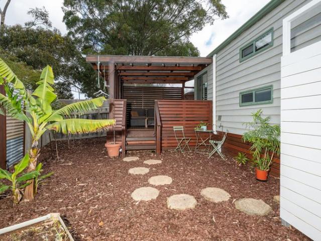 Cozy 1 Bedroom Home