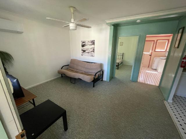 Cozy 1 Bedroom Partly Furnished Unit