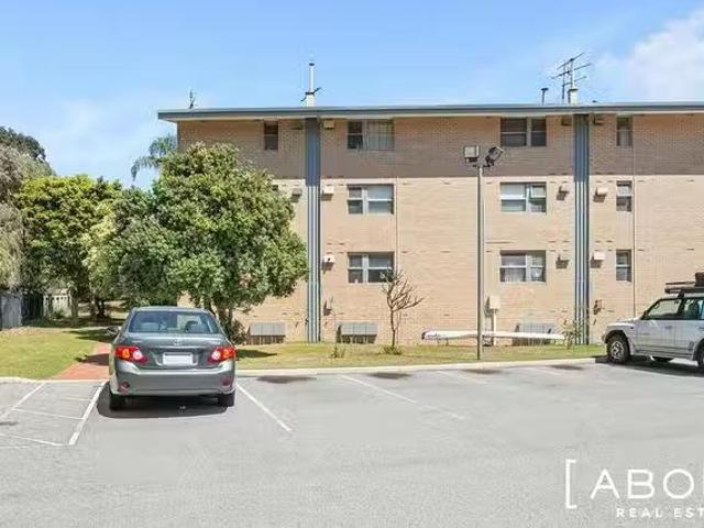 Nice 1 BR 10/650 Stirling Highway, Mosman Park, WA 6012