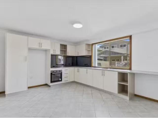 For Rent! 1 BR 118a Kincumber Crescent, Davistown Apartment fo.