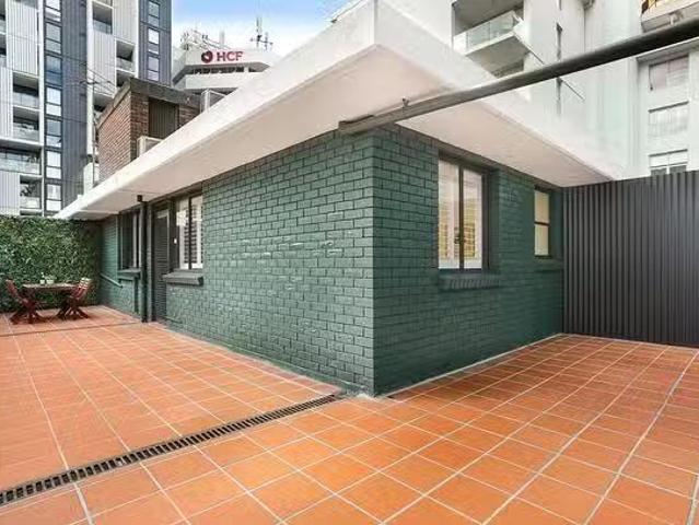 Charming 1 BR 18/51 53 Spring Street, Bondi Junction, NSW 2022