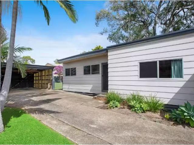 Unique 1 BR 2/12 The Jib, Port Macquarie Apartment for rent L.