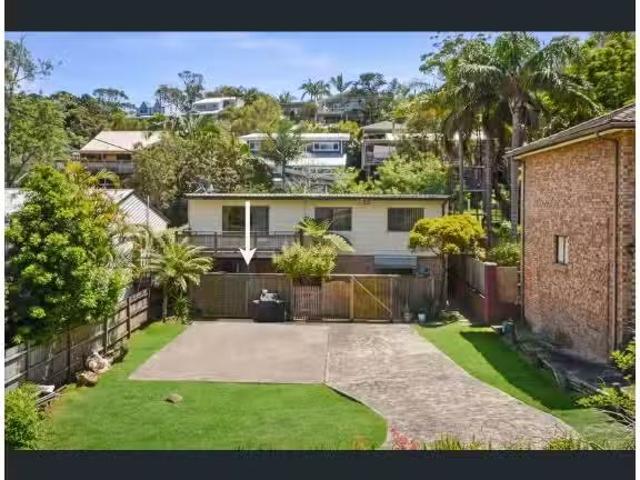 New 1 BR 2/20 Warwilla Ave, Copacabana House for rent Listed.