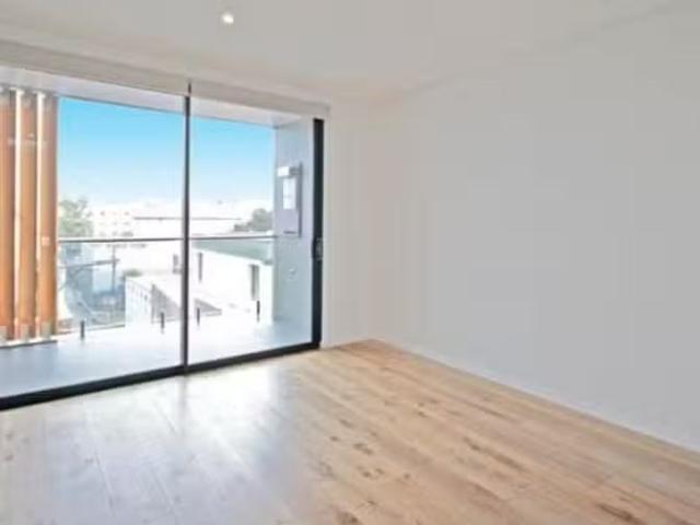 Cheap 1 BR 25/118 Willoughby Road, Crows Nest Apartment for re.