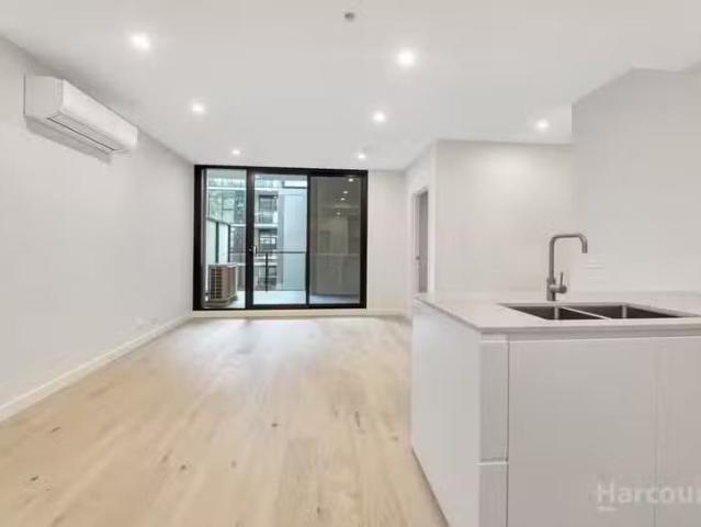 New 1 BR 301a/9 11 Martin Street, HEIDELBERG, VIC 3084 Apart.
