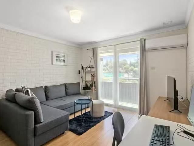 For Rent! 1 BR 34/630 Stirling Highway, Mosman Park, WA 6012