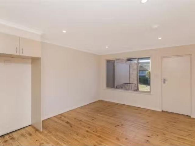 Charming 1 BR 3/57 Bambridge Street, Weetangera Apartment for.