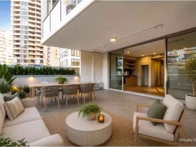 Cozy 1 BR 405/253 Oxford Street, Bondi Junction Apartment for.