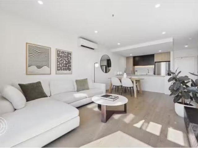 Rental! 1 BR 46/39 Mcintyre Street, Narrabundah Apartment for.