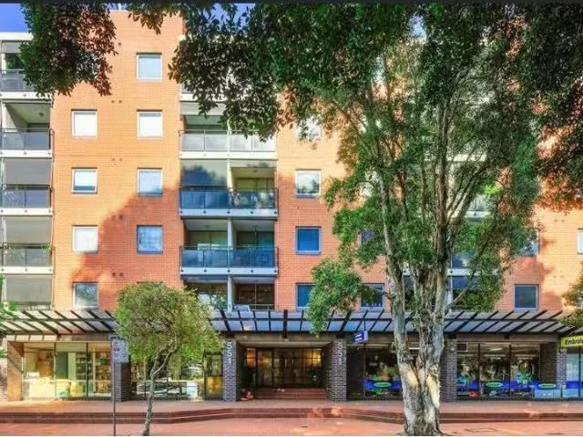 Charming 1 BR 60/543 551 Elizabeth Street, Surry Hills Apartme.