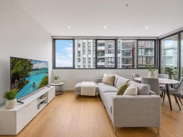 Charming 1 BR 602/15 Garrigarrang Avenue, Kogarah Apartment fo.