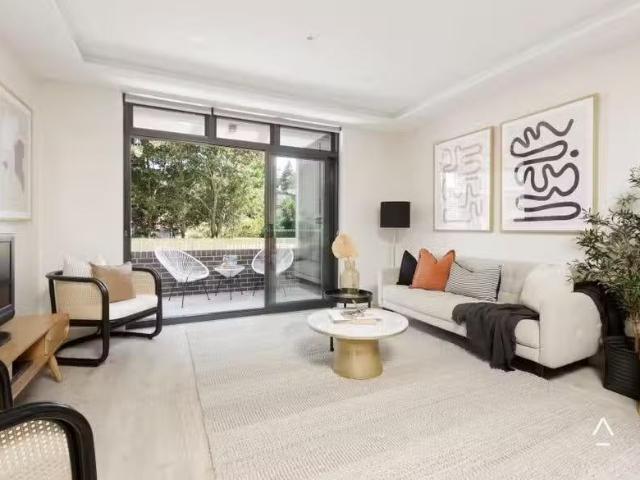 Cheap 1 BR 8/149 Malabar Road, South Coogee Apartment for rent.